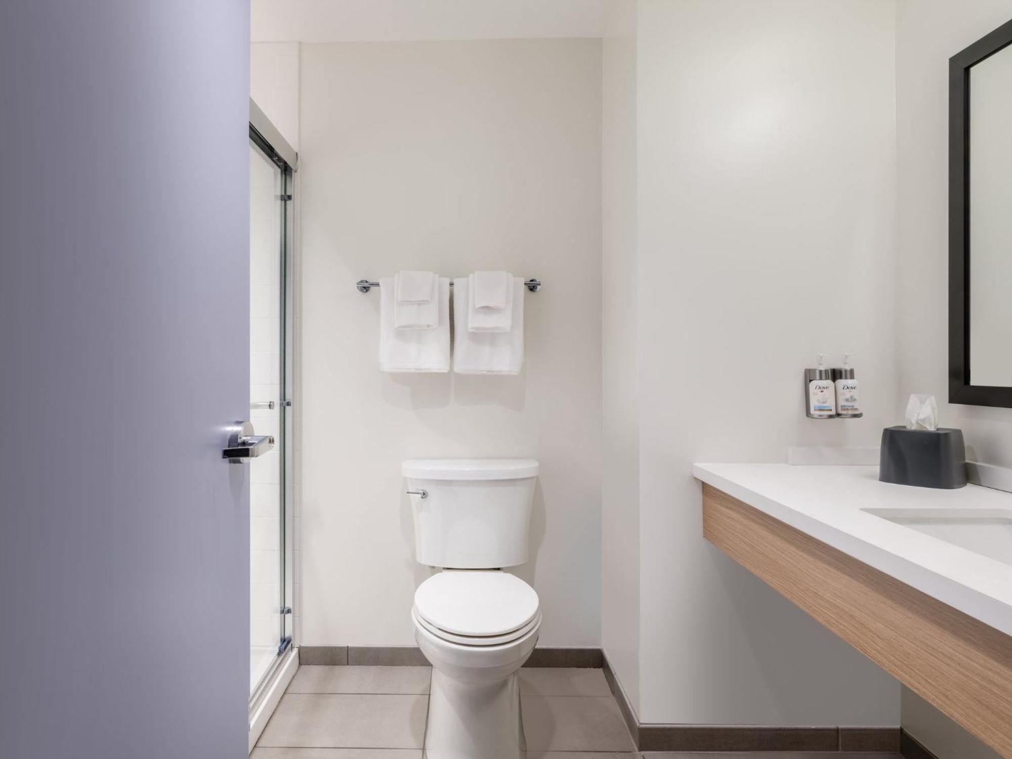 Garner Hotel Gonzales By Ihg Exteriör bild